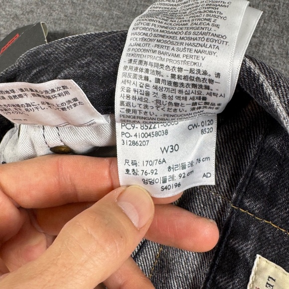 Levis 501 ’93 Shorts Mens 30 Black Denim Button Fly Premium Distressed Frayed - Picture 14 of 15